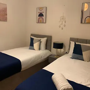 Absolute Sherwood: Comfort Apartment