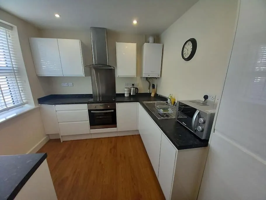 Comfortable And Spacious 2 Bedrooms Free Parking Nottingham